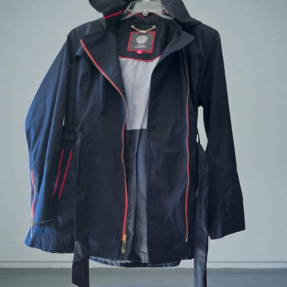 Women’s Vince Camuto Hooded Jacket with Red Accents SIZE LG